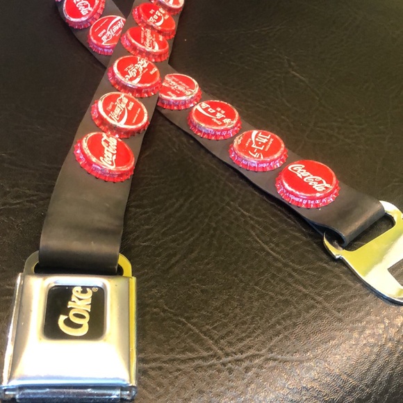 COKE brand vintage foreign bottle caps - Picture 3 of 6